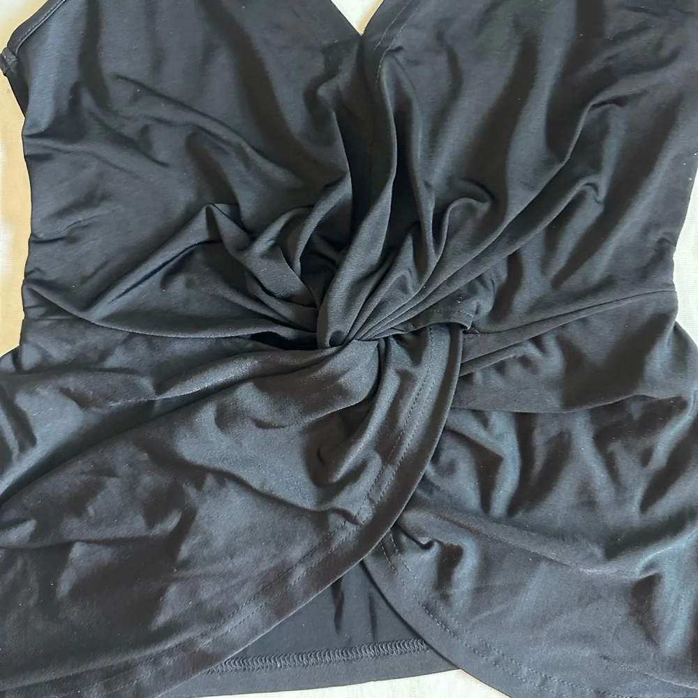 Toby Heart Ginger x Love indie Black Twist-Front Spaghetti Strap Top XS - Picture 6 of 14